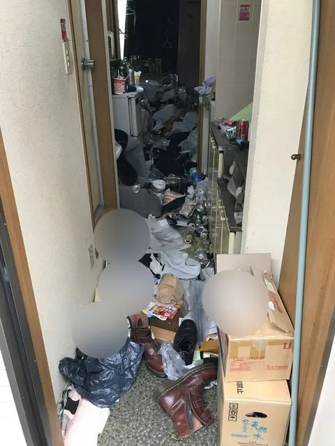 片付け前（1DK）
