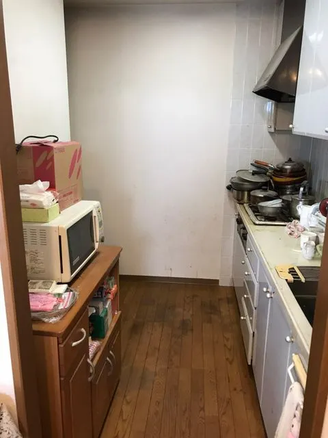 片付け後（キッチン前）